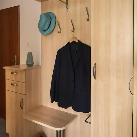 Velden Am - 24 Mit Seezugang