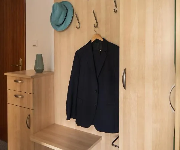 Velden Am - 24 Mit Seezugang